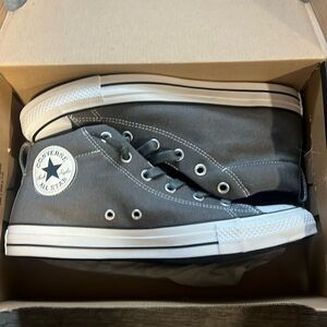 NWT- Men’s Grey Converse